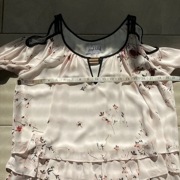 Joseph Ribkoff Cold Shoulder Dusty Rose Quarter Sleeve Top - Picture 12 of 13